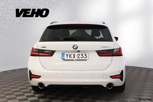 BMW 320 vaihtoauto