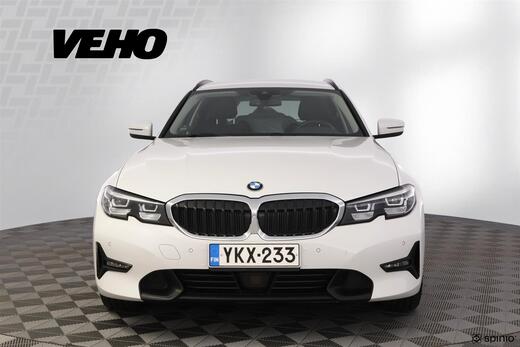BMW 320 vaihtoauto