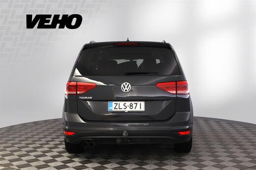 Volkswagen Touran vaihtoauto