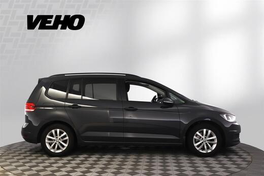 Volkswagen Touran vaihtoauto