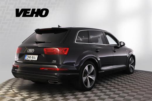 Audi Q7 vaihtoauto