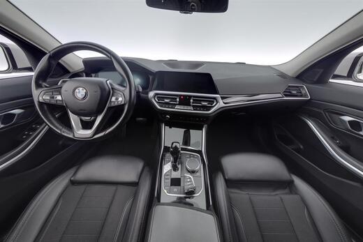 BMW 320 vaihtoauto