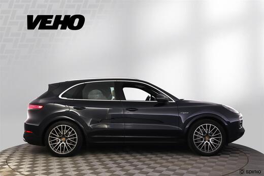 Porsche Cayenne vaihtoauto