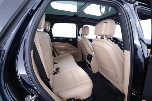 Porsche Cayenne vaihtoauto
