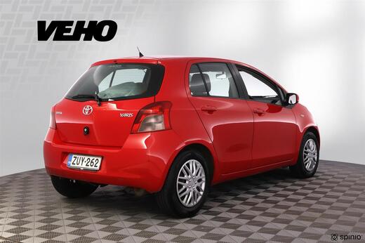 Toyota Yaris vaihtoauto