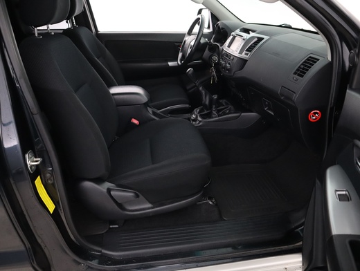 Toyota Hilux vaihtoauto