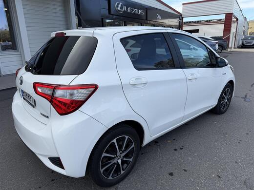 Toyota Yaris vaihtoauto