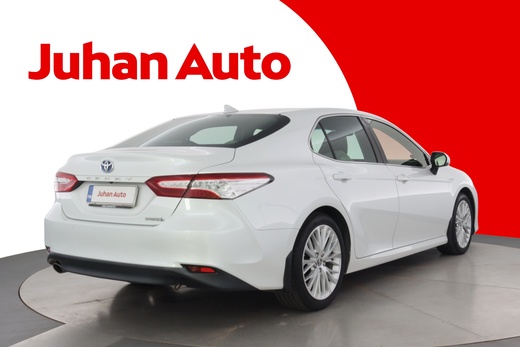 Toyota Camry vaihtoauto