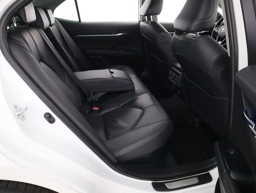 Toyota Camry vaihtoauto