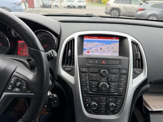 Opel Astra vaihtoauto