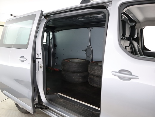 Opel Vivaro vaihtoauto