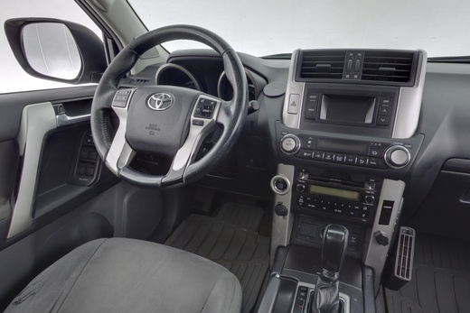 Toyota Land Cruiser vaihtoauto