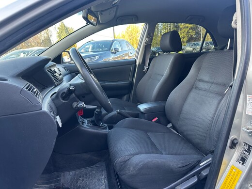 Toyota Corolla vaihtoauto