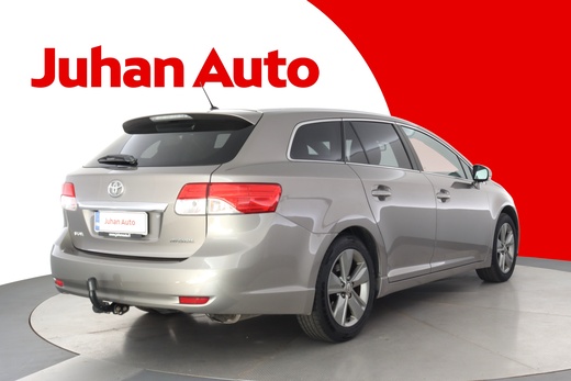 Toyota Avensis vaihtoauto