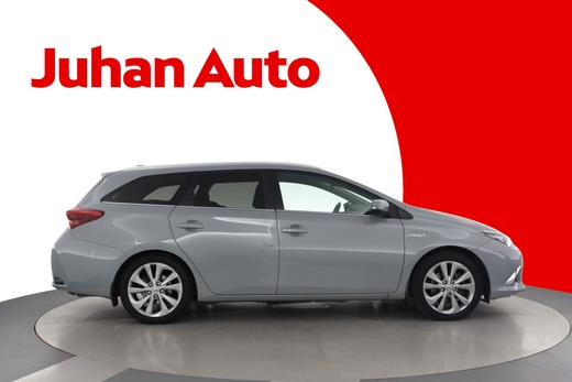 Toyota Auris vaihtoauto