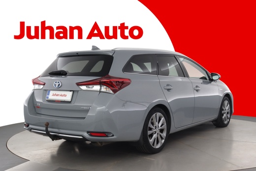 Toyota Auris vaihtoauto