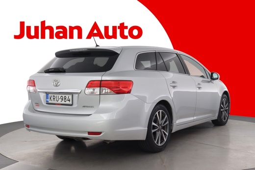 Toyota Avensis vaihtoauto