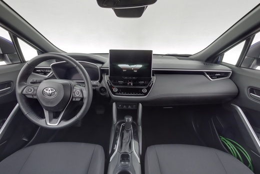 Toyota Corolla Cross vaihtoauto