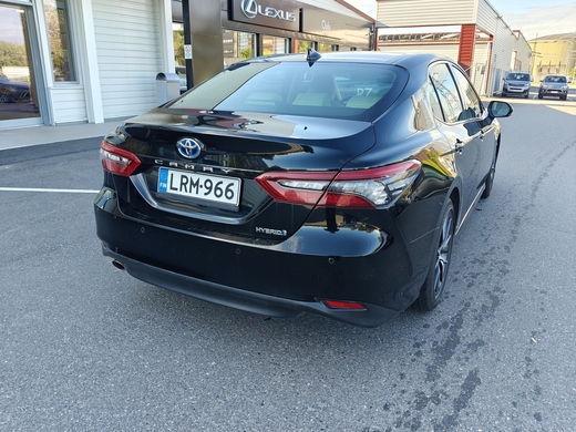 Toyota Camry vaihtoauto