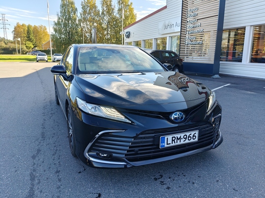 Toyota Camry vaihtoauto