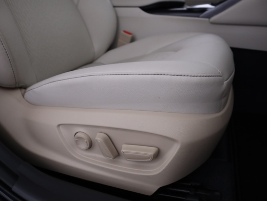 Toyota Camry vaihtoauto