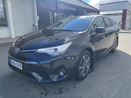 Toyota Avensis vaihtoauto