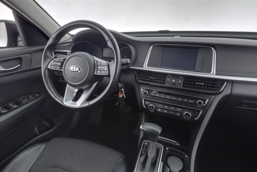 Kia Optima vaihtoauto