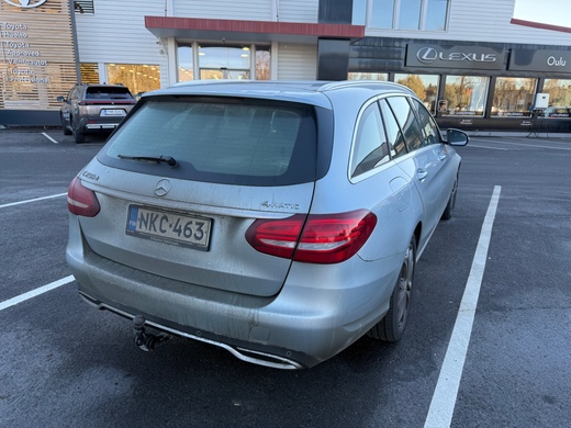 Mercedes-Benz C vaihtoauto