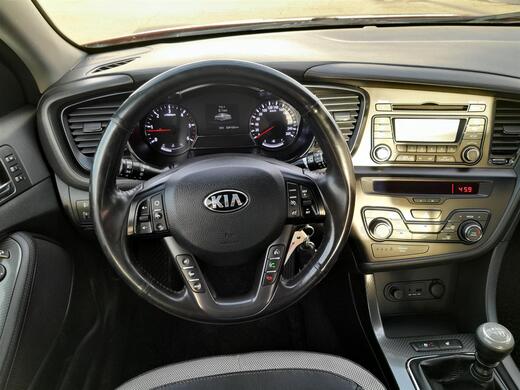 Kia Optima vaihtoauto