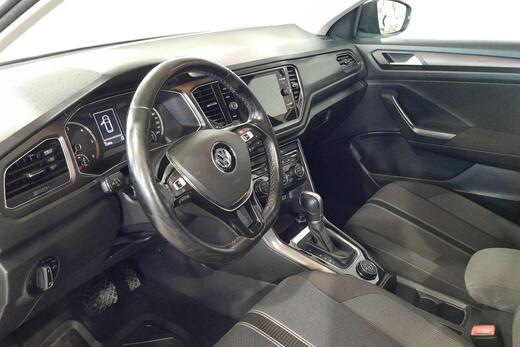 Volkswagen T-Roc vaihtoauto