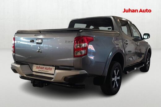 Mitsubishi L200 vaihtoauto