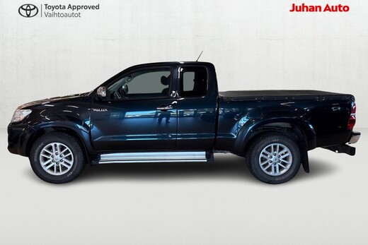 Toyota Hilux vaihtoauto