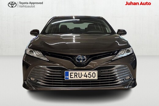 Toyota Camry vaihtoauto