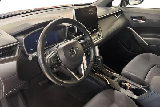 Toyota Corolla Cross vaihtoauto