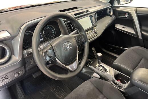 Toyota RAV4 vaihtoauto