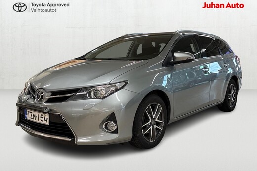 Toyota Auris vaihtoauto