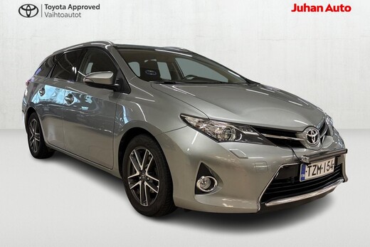 Toyota Auris vaihtoauto