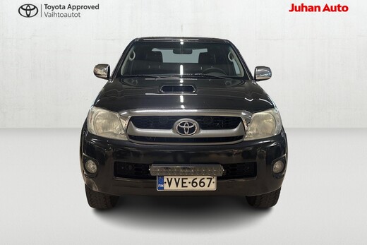 Toyota Hilux vaihtoauto