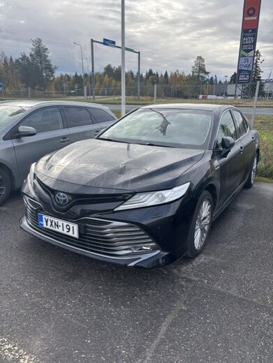 Toyota Camry vaihtoauto