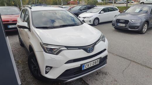 Toyota RAV4 vaihtoauto