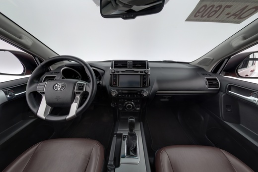 Toyota Land Cruiser vaihtoauto