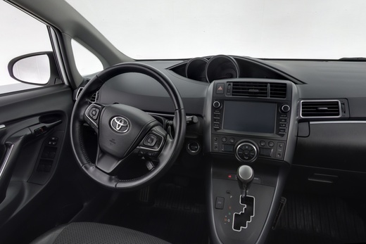 Toyota Verso vaihtoauto