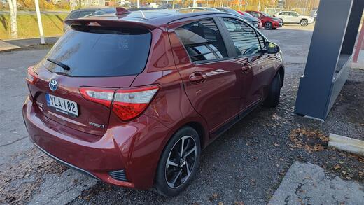 Toyota Yaris vaihtoauto
