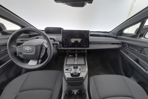 Toyota C-HR+ vaihtoauto