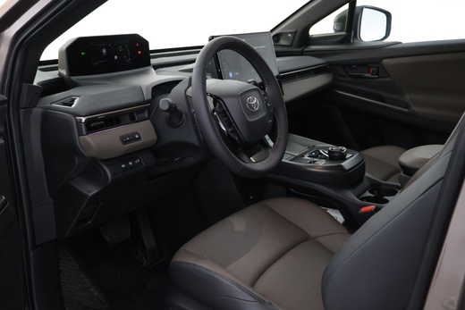 Toyota bZ4X Touring vaihtoauto
