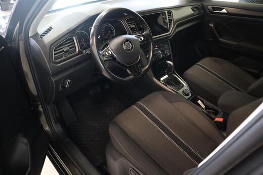 Volkswagen T-Roc vaihtoauto