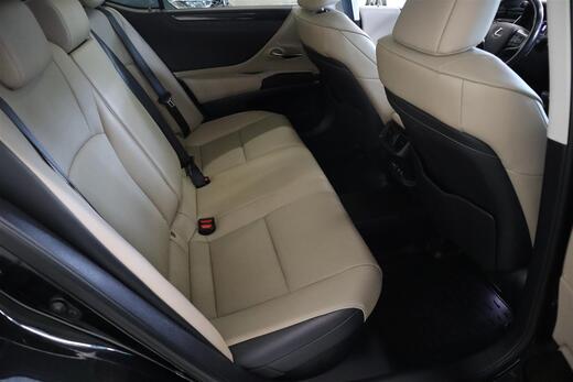 Lexus ES vaihtoauto