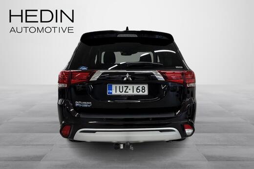 Mitsubishi Outlander PHEV vaihtoauto
