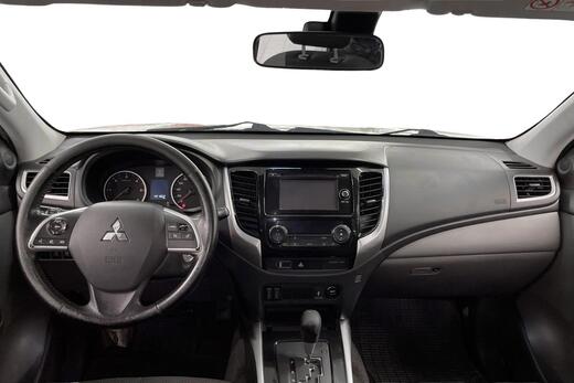 Mitsubishi L200 vaihtoauto