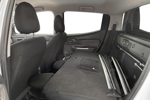 Mitsubishi L200 vaihtoauto